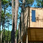 Bukubaki Eco Surf 4* Ferrel (Leiria)