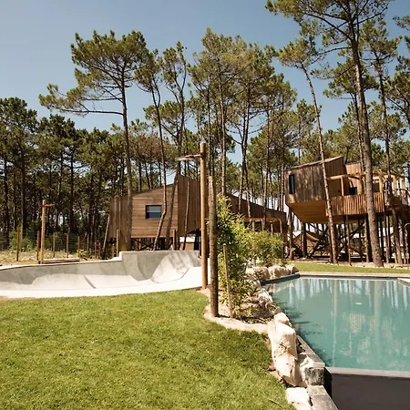 Bukubaki Eco Surf Курортный комплекс 4*