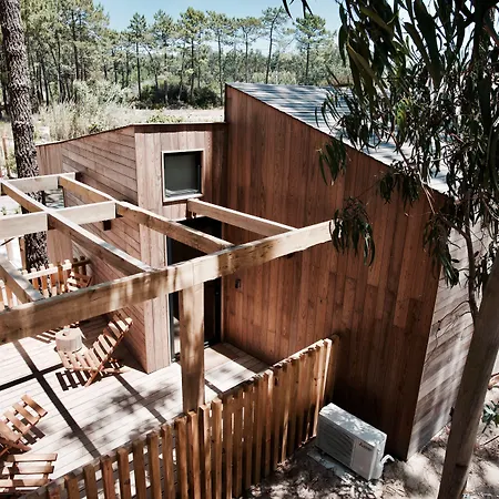 Bukubaki Eco Surf 4* Феррел