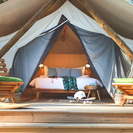 Bukubaki Eco Surf 4* Ferrel (Leiria)