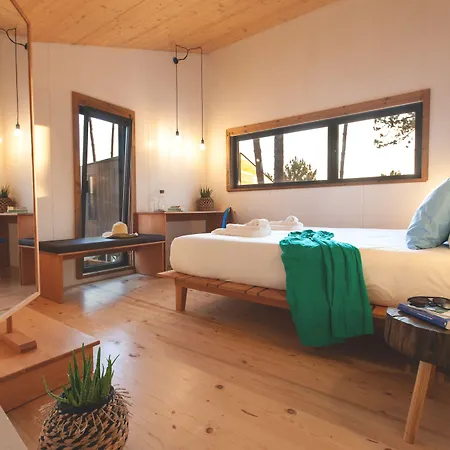 Resort Bukubaki Eco Surf Ferrel (Leiria)