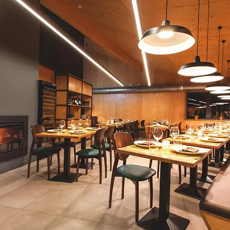 Bukubaki Eco Surf 리조트 4*